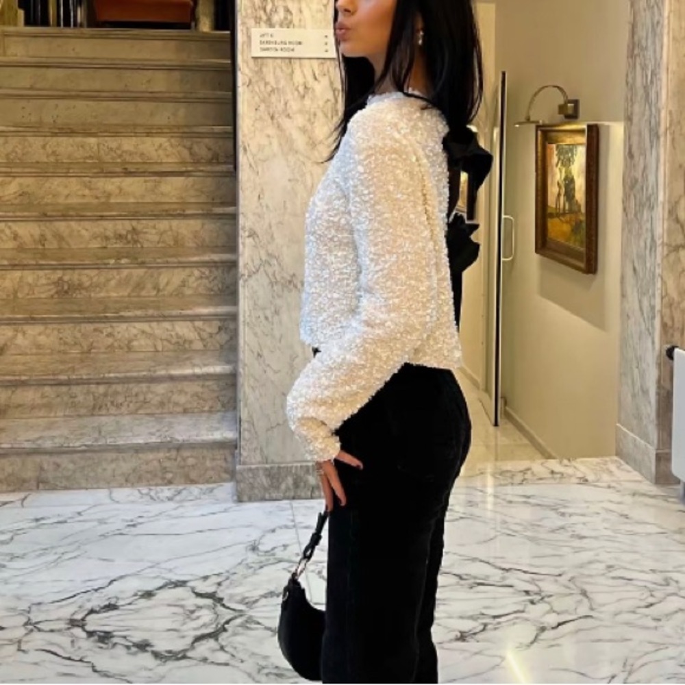 Like new sequins white with black bow jacket - Picture 10 of 12